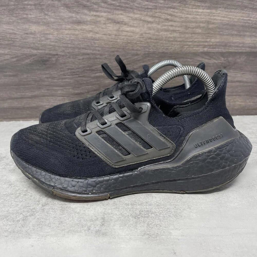 Adidas Ultraboost 21 Shoes Womens Size 6.5 Black Running Sneakers